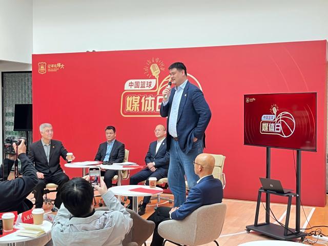 开云-中国男篮归化“大锤”安德森？姚明的太极拳里有门道